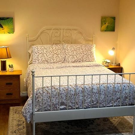 Spacious And Bright Unit With Natural Light. Pickering Eksteriør billede